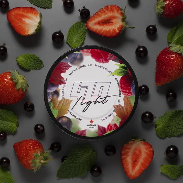 Тютюн 420 Light Berries with Melissa (Ягоди з Мелісою) 100 гр